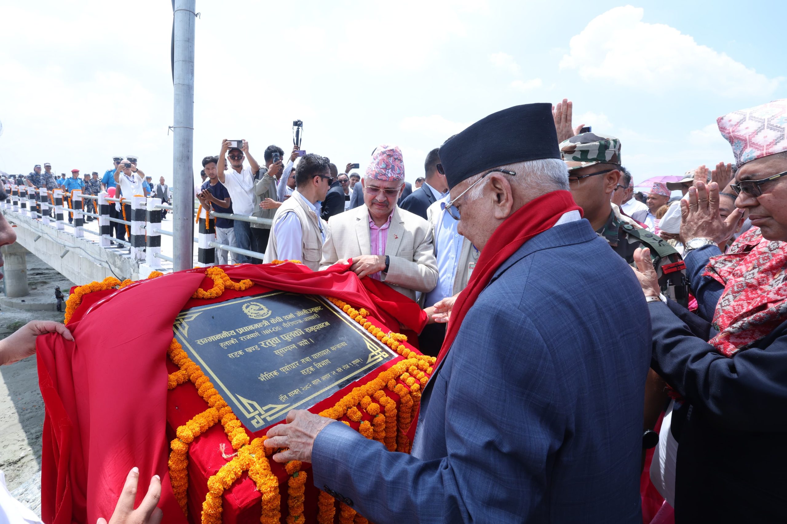 प्रधानमन्त्रीवाट हुलाकी राजमार्गको रतुवा पुल उदघाटन