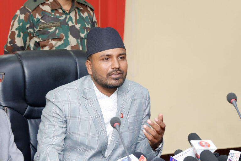 युवा तथा खेलकुदमन्त्री बब्लु गुप्ताले मन्त्रालय मातहतका सबै बैठकहरु लाइभ गर्ने निर्णय