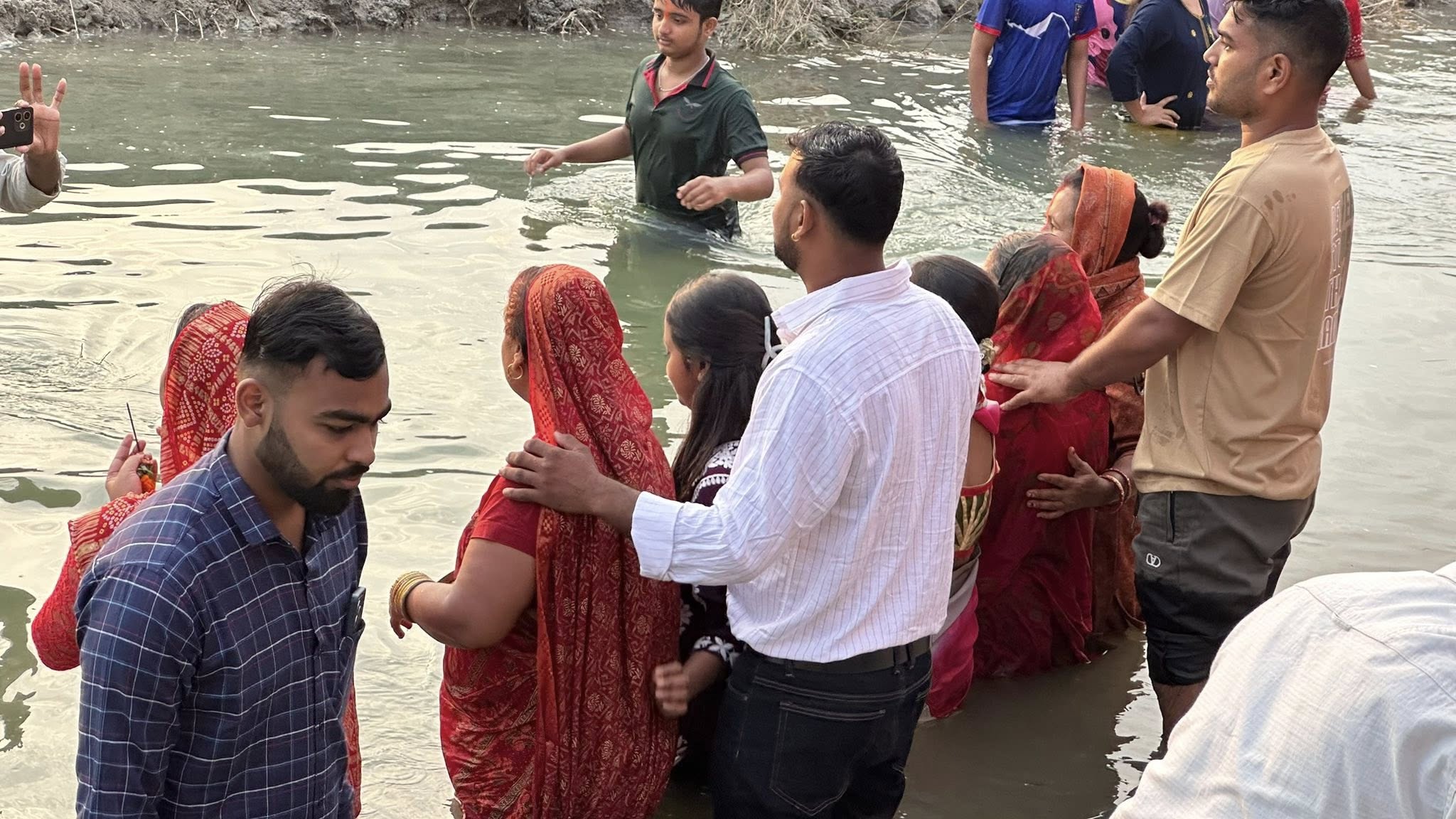 छठ पर्व विधिपूर्वक सम्पन्न