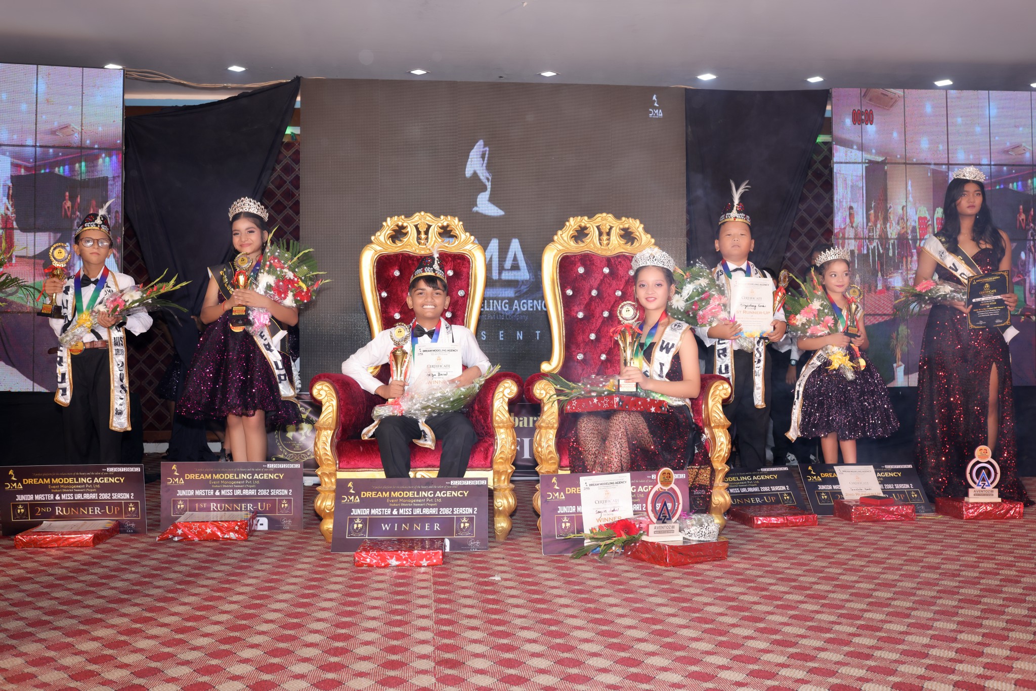 जुनियर मिस्टर एण्ड मिस उर्लाबारी सिजन–२ को उपाधि आदित्य बराल र सायुरी दाहाललाई
