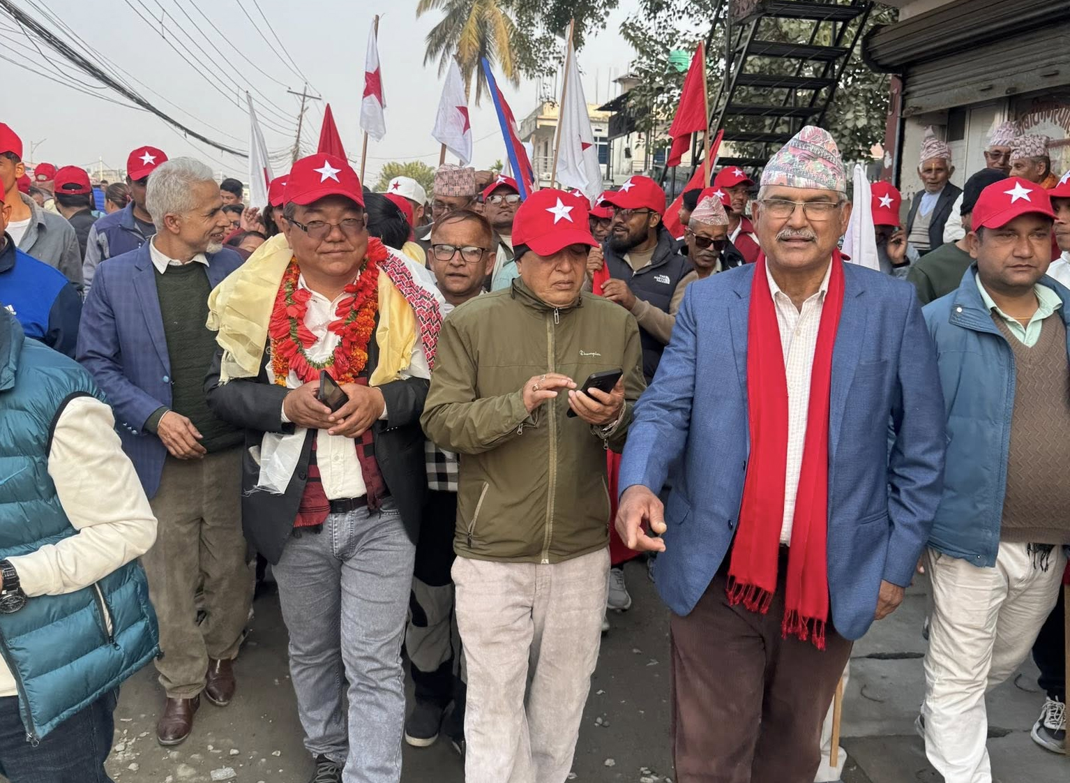 मोरङ क्षेत्र नम्बर १ मा दलका उम्मेदवार र स्वतन्त्र गरी कुल १८ जनाले आफ्नो मनोनयन पत्र दर्ता