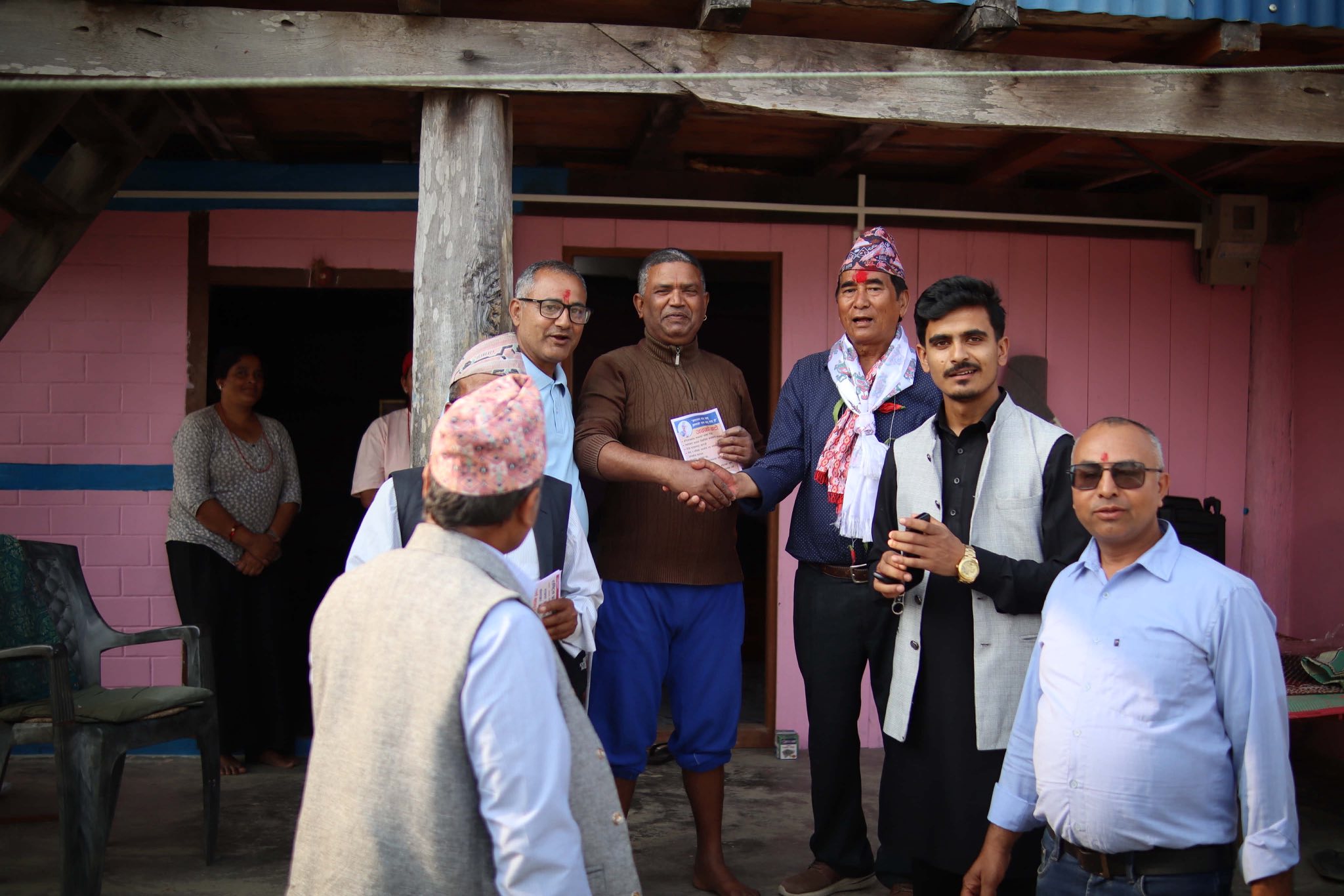 मोरङ १ मा पूर्ण वाइबाको जनलहर