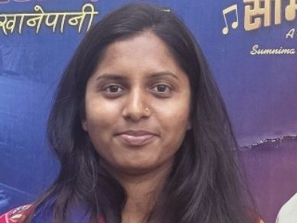 २० हजार रुपैयाँमा कन्सल्टेन्सीको जागिरबाट संसद्सम्म रुवीकुमारी ठाकुर