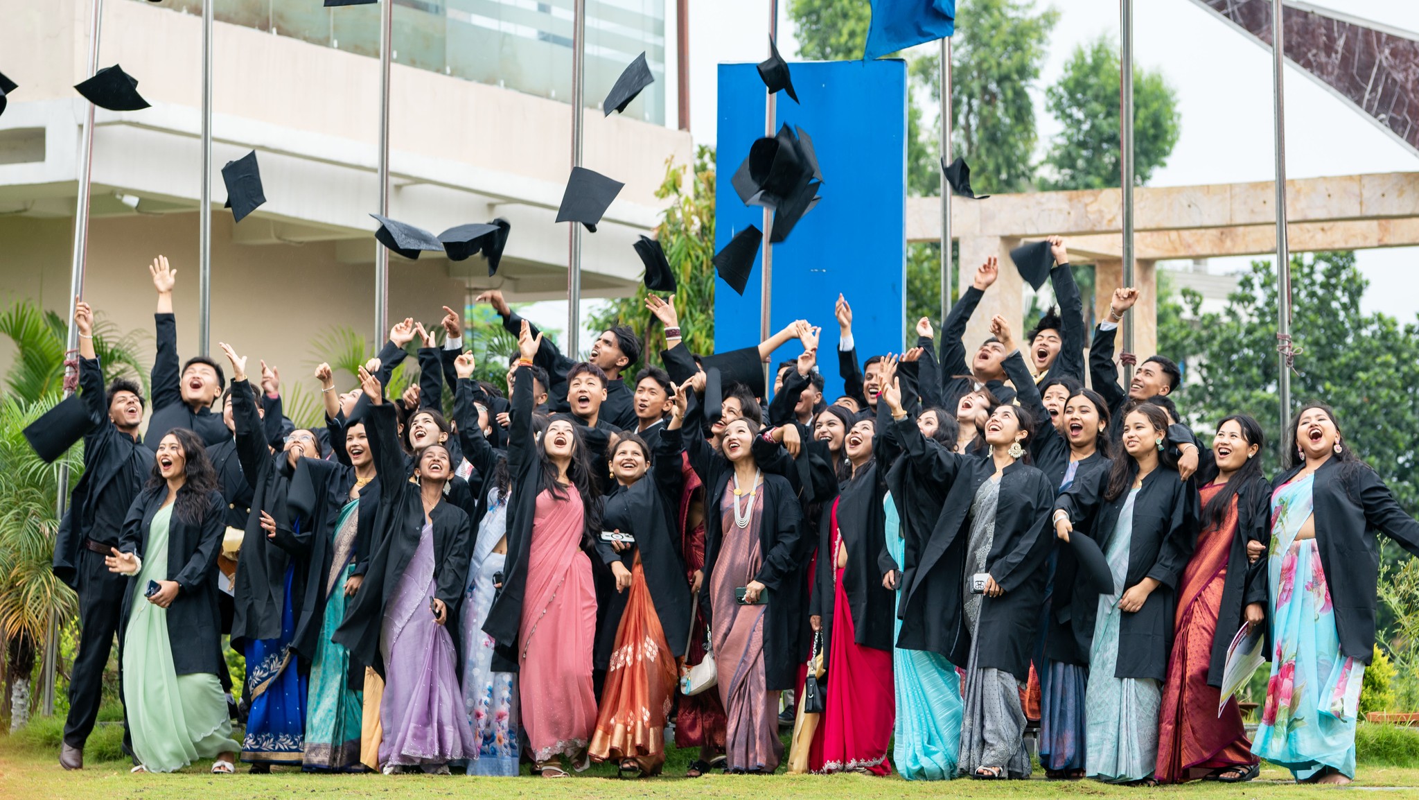 डी’इस्टर्न एम्पायर कलेजमा पूर्व बुकिङ सुरु